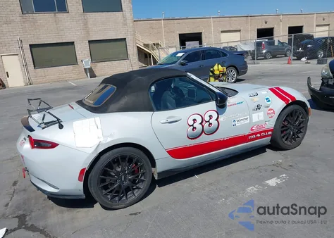 2016 Mazda Mx-5 Miata Club z USA, uszkodzony, nr VIN JM1NDAC75G0104647